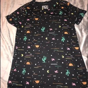 Short sleeve t-shirt